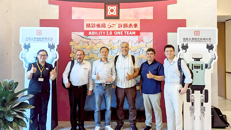 佳捷智能首度啟航 — 改造國際城市路口交通管理